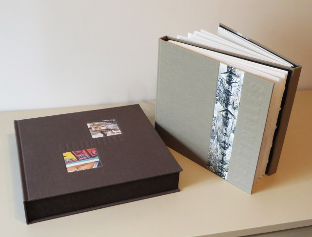 Sentinelles - Livre et coffret réalisés par Fernand Pelletier en 2014 avec des poèmes de Dominique Amyot et des photos de Raymonde Lamothe